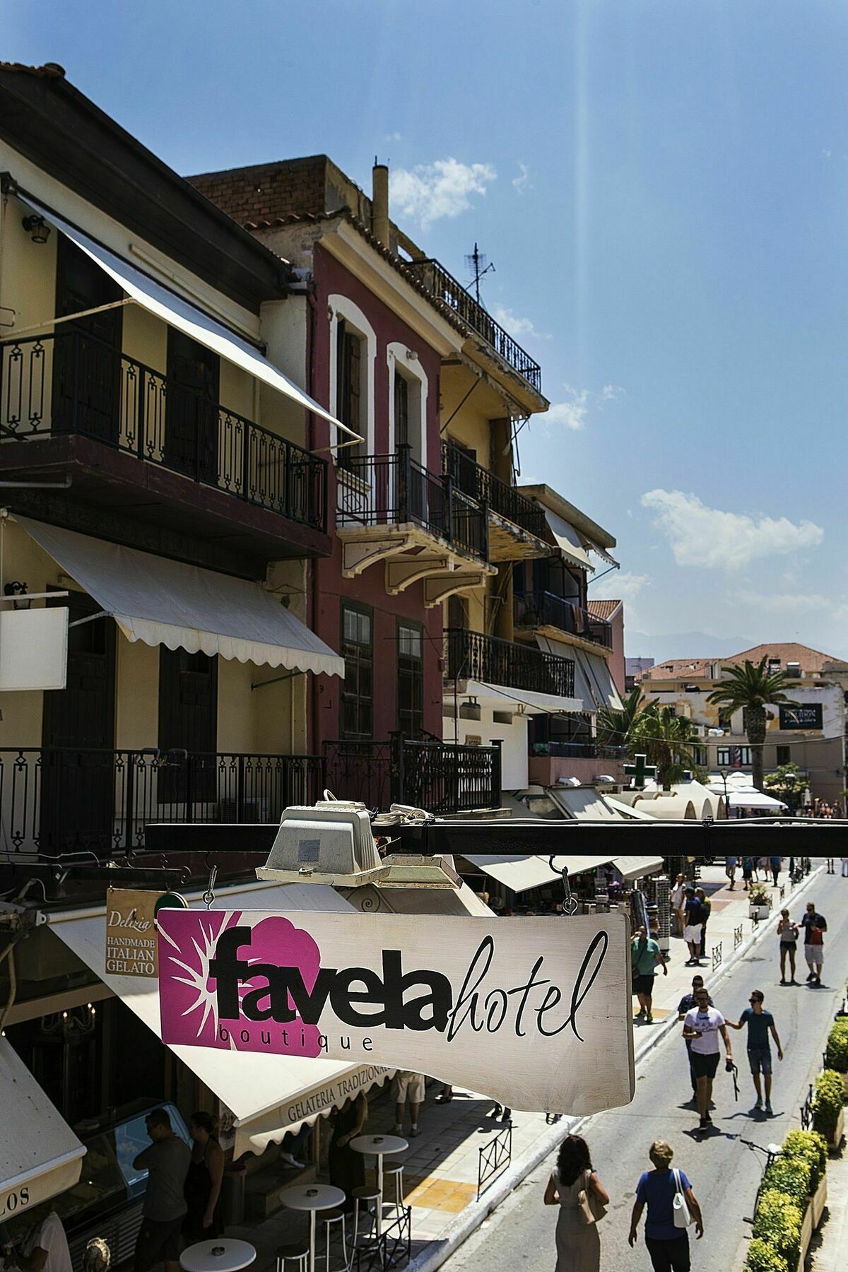 Favela Living Space Ханья Экстерьер фото